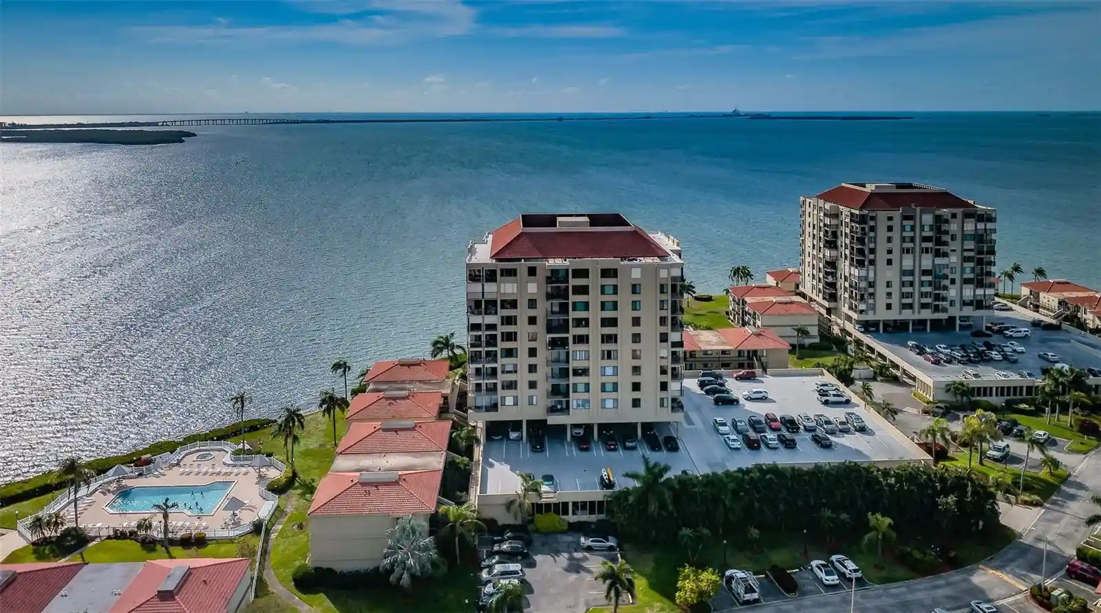 Listing Photo 1 - Condo for sale in 6322 Palma Del Mar Blvd S located at 6322 Palma Del Mar Blvd S, St. Petersburg, FL 33715 - Unit #705