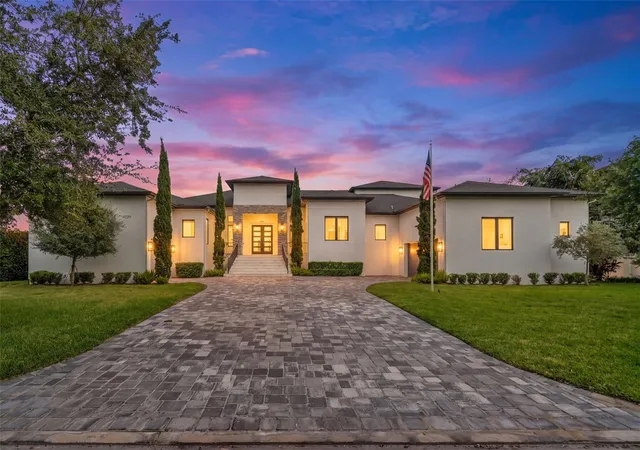 Photo 1 of Single family home for sale at 5021 W Homer Ave, Tampa, FL 33629 | MLS# TB8542569 | Listing updated on 2026-09-28