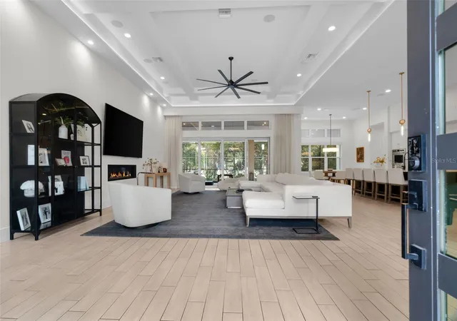 Photo 3 of Single family home for sale at 5021 W Homer Ave, Tampa, FL 33629 | MLS# TB8542569 | Listing updated on 2026-09-28