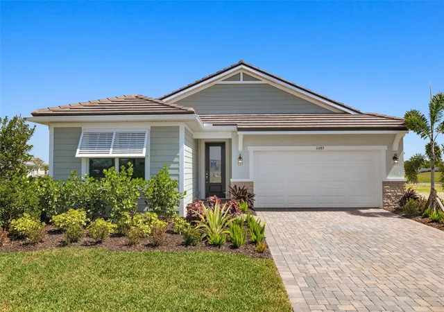 Photo 1 of Single family home for sale at 18311 Chromata Dr, Venice, FL 34293 | MLS# TB8542576 | Listing updated on 2026-08-29