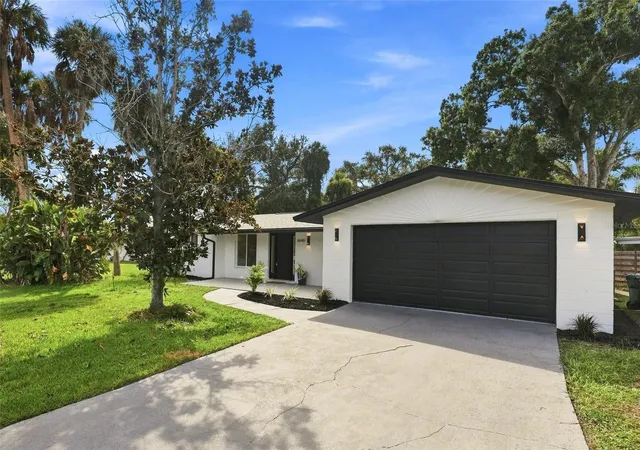 1st image of 6646 Glades Wy, Sarasota, FL 34231 | MLS# O6436687