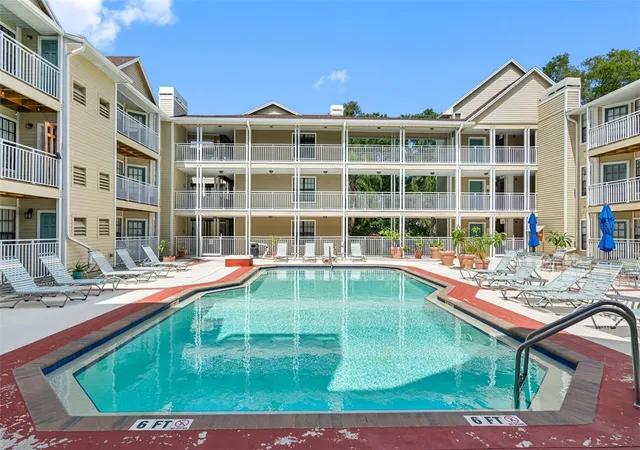 Photo 2 of Condo for sale at 1000 W Horatio St #114, TAMPA, FL 33606 | MLS# TB8542583 | Listing updated on 2026-10-12