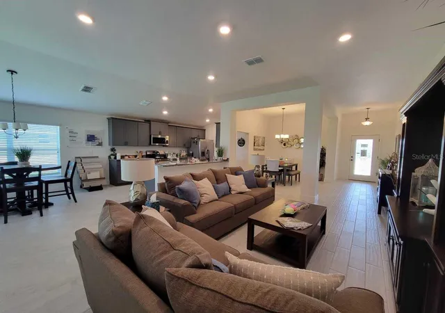 Photo 3 of Single family home for sale at 4493 Sw 91St Lane Rd, Ocala, FL 34476 | MLS# OM731091 | Listing updated on 2026-09-21