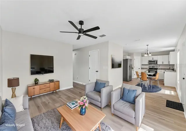 Photo 2 of Single family home for sale at 118 Violet Ct, Kissimmee, FL 34759 | MLS# L4964566 | Listing updated on 2026-09-01