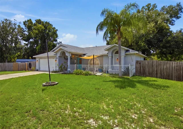 Photo 3 of Single family home for sale at 13801 Whitby Rd, Hudson, FL 34667 | MLS# TB8542596 | Listing updated on 2026-09-24