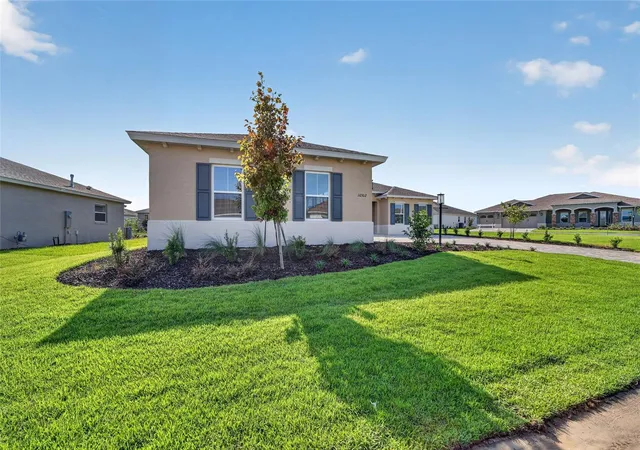 Photo 3 of Sale Pending at 10302 Sw 84th Street Rd, Ocala, FL 34481 | MLS# OM731095 | Listing updated on 2026-09-04