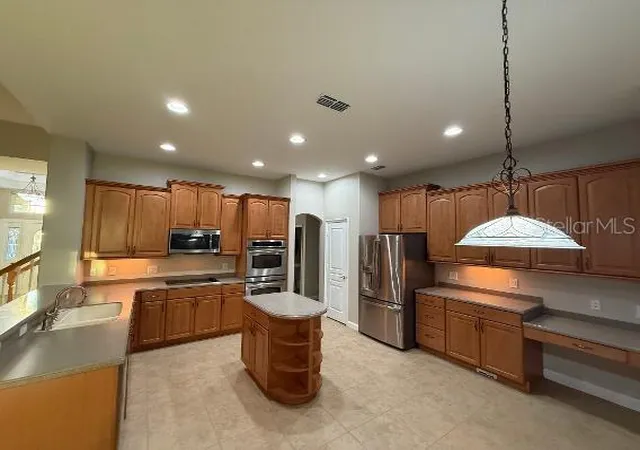 Photo 2 of Single family home for sale at 1423 Lakemist Ln, Clermont, FL 34711 | MLS# G5116984 | Listing updated on 2026-09-13
