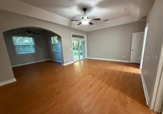 Photo 3 of Single family home for sale at 1423 Lakemist Ln, Clermont, FL 34711 | MLS# G5116984 | Listing updated on 2026-09-13