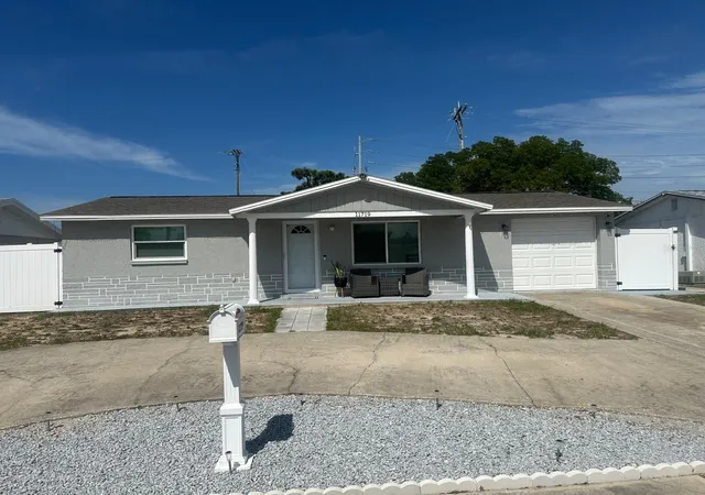 Photo 1 of Single family home for sale at 11719 Enterprise Dr, Port Richey, FL 34668 | MLS# L4964570 | Listing updated on 2026-10-02