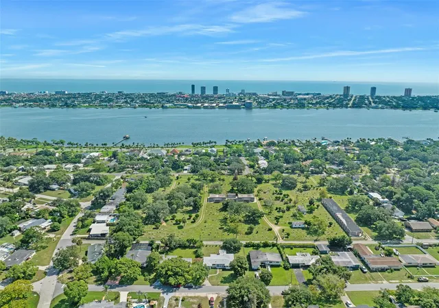 Photo 17 of Single family home for sale at 1649 Cordova Ave, Daytona Beach, FL 32117 | MLS# FC320988 | Listing updated on 2026-10-08