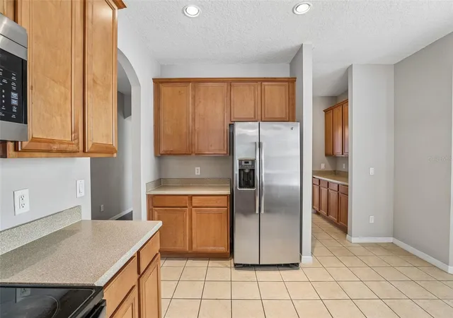 Photo 4 of Single family home for sale at 10411 Kristen Park Dr, Orlando, FL 32832 | MLS# O6436705 | Listing updated on 2026-09-12