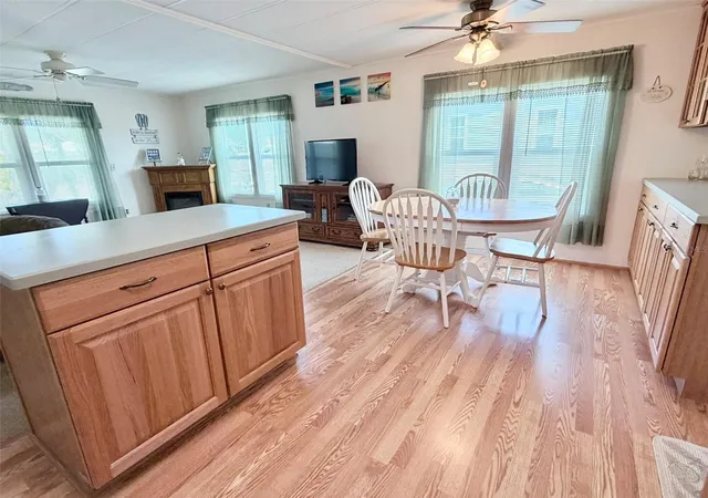 Photo 4 of Manufactured home for sale at 2068 Ca D Oro Dr, Sarasota, FL 34238 | MLS# TB8542611 | Listing updated on 2026-09-04