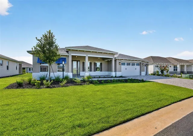 Photo 3 of Single family home for sale at 10219 Sw 84th Lane Rd, Ocala, FL 34481 | MLS# OM731098 | Listing updated on 2026-09-05