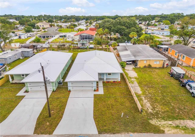 Photo 71 of Single family home for sale at 128 Indian Creek Rd, OAK HILL, FL 32759 | MLS# NS1089103 | Listing updated on 2026-10-01