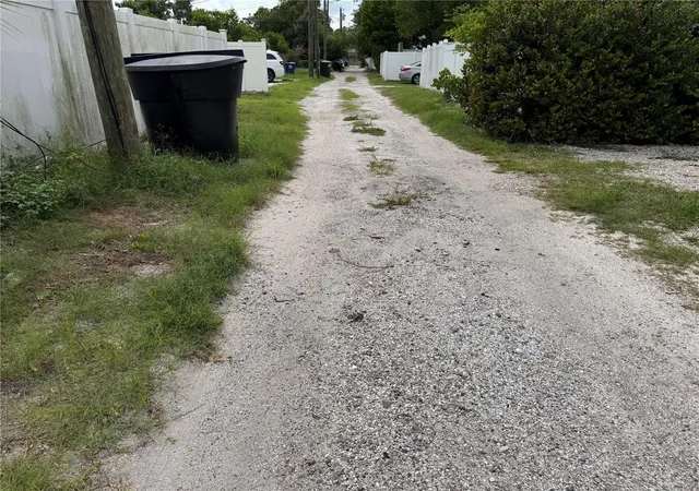 Photo 26 of Single family home for sale at 4735 21st Ave N, St Petersburg, FL 33713 | MLS# OM731102 | Listing updated on 2026-08-28