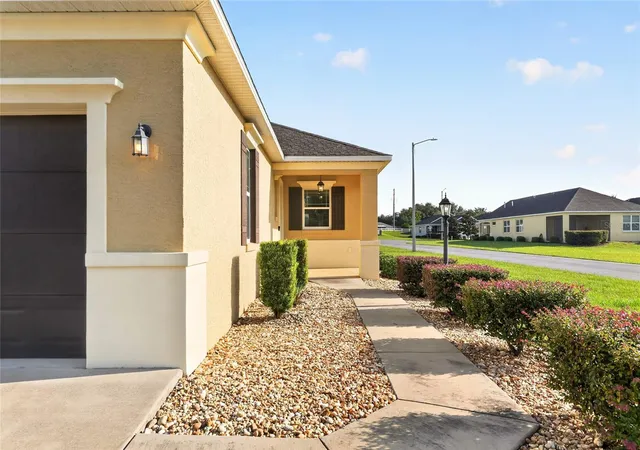 4th image of 9947 Sw 100Th Terrace Rd, Ocala, FL 34481 | MLS# OM731105