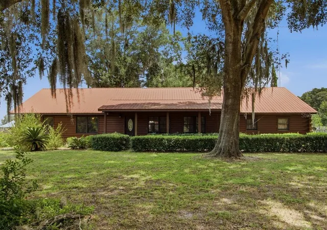 Photo 3 of Single family home for sale at 2259 Brownlee Rd, Seville, FL 32190 | MLS# V4950916 | Listing updated on 2026-09-28