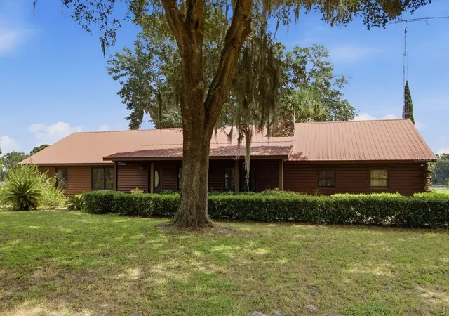 Photo 4 of Single family home for sale at 2259 Brownlee Rd, Seville, FL 32190 | MLS# V4950916 | Listing updated on 2026-09-28