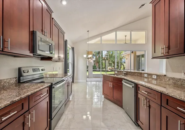 Photo 3 of Single family home for sale at 324 Langholm Dr, Venice, FL 34293 | MLS# N6145500 | Listing updated on 2026-10-06