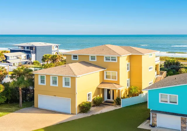 Photo 1 of Single family home for sale at 2211 S Central Ave, Flagler Beach, FL 32136 | MLS# V4950917 | Listing updated on 2026-09-17