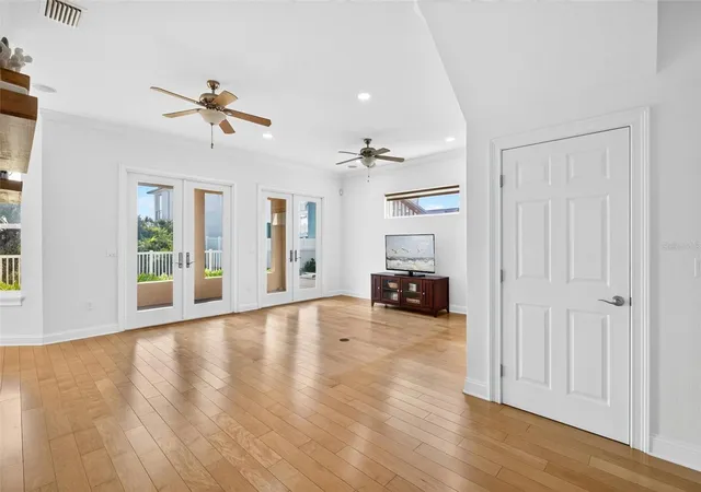 Photo 3 of Single family home for sale at 2211 S Central Ave, Flagler Beach, FL 32136 | MLS# V4950917 | Listing updated on 2026-09-17