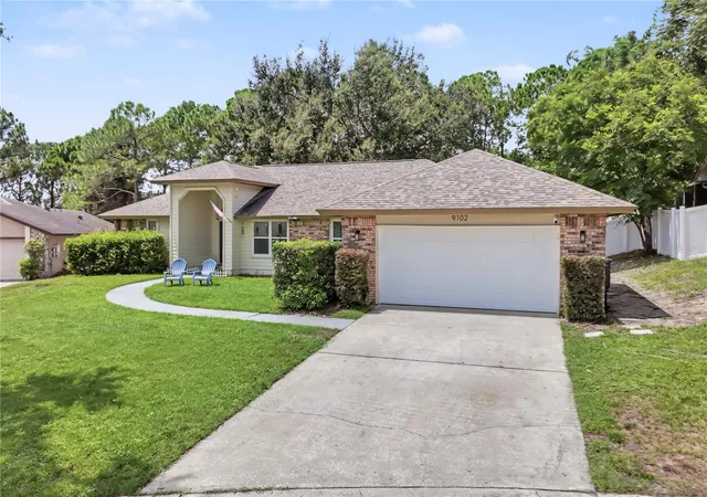 Photo 2 of Single family home for sale at 9102 Floribunda Dr, Orlando, FL 32818 | MLS# O6436729 | Listing updated on 2026-09-05