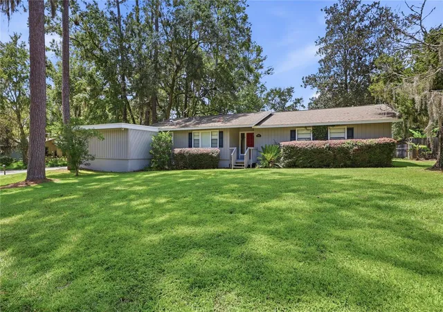 Photo 4 of Single family home for sale at 9520 Nw 6Th Pl, Gainesville, FL 32607 | MLS# GC543017 | Listing updated on 2026-09-23