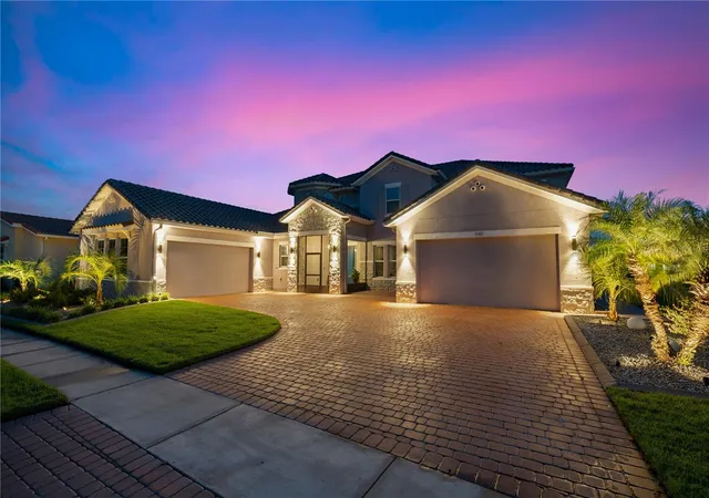 Photo 2 of Mansion for sale at 840 Spinnaker Wy, Kissimmee, FL 34746 | MLS# O6436742 | Listing updated on 2026-09-21