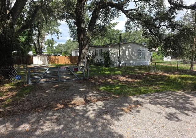 Photo 1 of Manufactured home for sale at 1020 Brinwood Dr, Seffner, FL 33584 | MLS# TB8542665 | Listing updated on 2026-10-03