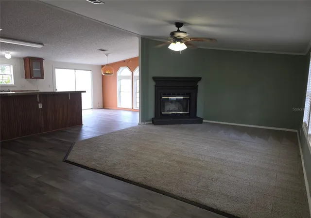 Photo 4 of Manufactured home for sale at 1020 Brinwood Dr, Seffner, FL 33584 | MLS# TB8542665 | Listing updated on 2026-10-03