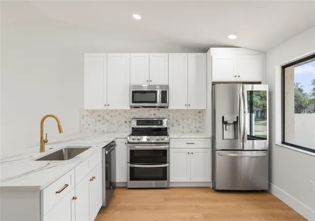 Photo 2 of Multi family home for sale at 7681 Timber River Cir, Orlando, FL 32807 | MLS# O6436745 | Listing updated on 2026-09-30