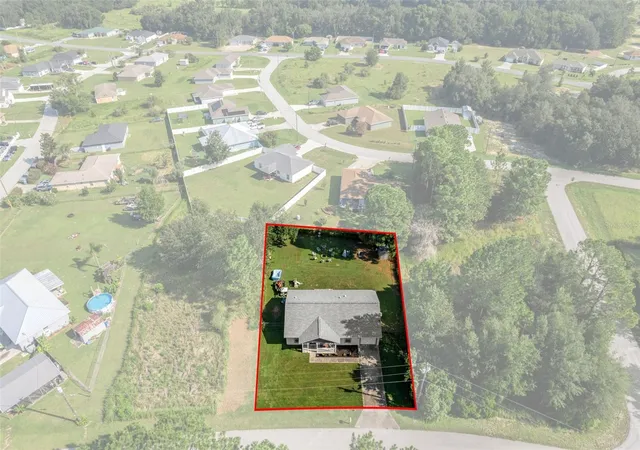 Photo 2 of Single family home for sale at 27 Pine Trace Loop, Ocala, FL 34472 | MLS# TB8542666 | Listing updated on 2026-09-08