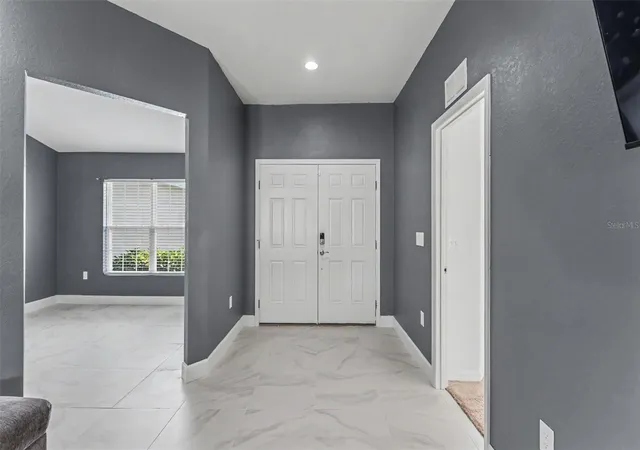 Photo 3 of Single family home for sale at 2048 Winding River Cvs, Bartow, FL 33830 | MLS# L4964583 | Listing updated on 2026-08-27