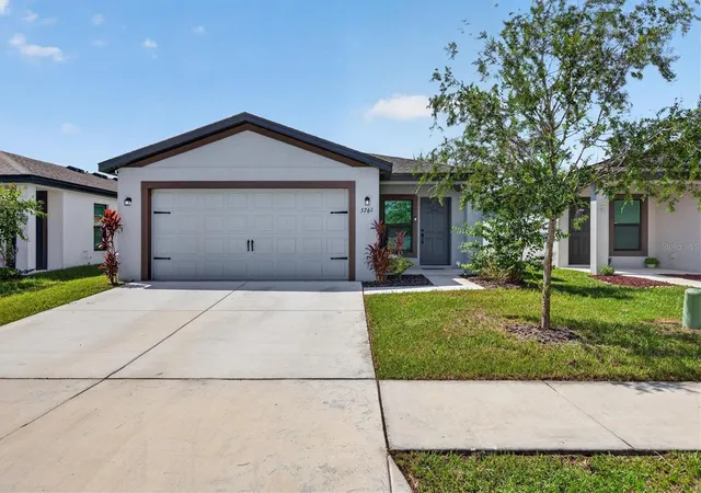 Photo 2 of Single family home for sale at 5761 Helmsman Ct, Tampa, FL 33619 | MLS# TB8542673 | Listing updated on 2026-08-31