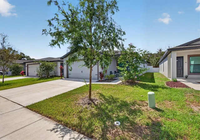 Photo 4 of Single family home for sale at 5761 Helmsman Ct, Tampa, FL 33619 | MLS# TB8542673 | Listing updated on 2026-09-26