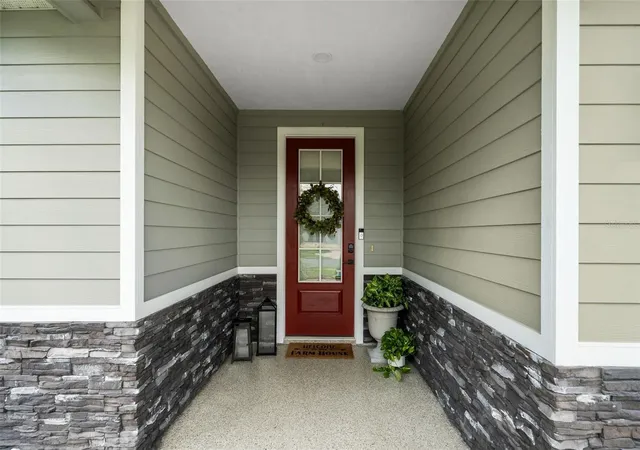 Photo 3 of Single family home for sale at 1724 SW 70TH CIRCLE, Gainesville, FL 32607 | MLS# GC543024 | Listing updated on 2026-10-26