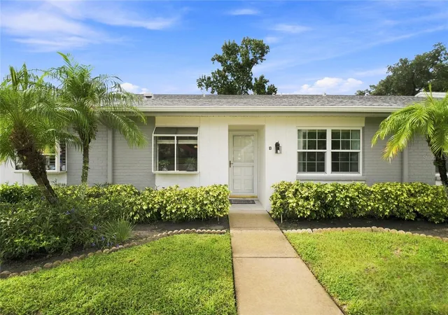 Photo 2 of Condo for sale at 3370 Stonehaven Ct W #B, Palm Harbor, FL 34684 | MLS# TB8542695 | Listing updated on 2026-09-28
