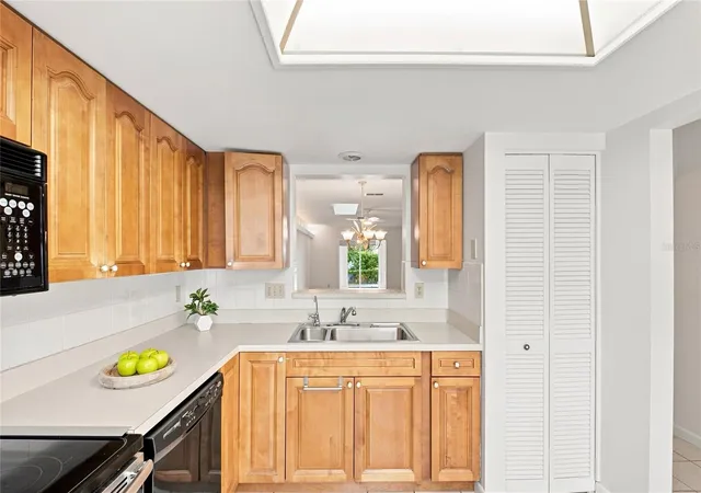 Photo 3 of Condo for sale at 3370 Stonehaven Ct W #B, Palm Harbor, FL 34684 | MLS# TB8542695 | Listing updated on 2026-09-28