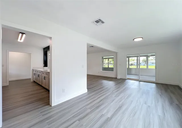 Photo 4 of Single family home for sale at 3202 Tradewinds Trl, Orlando, FL 32805 | MLS# O6436772 | Listing updated on 2026-10-24