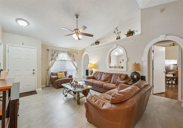 Photo 3 of Single family home for sale at 10044 Richardson Ct, Orlando, FL 32825 | MLS# O6436773 | Listing updated on 2026-09-03