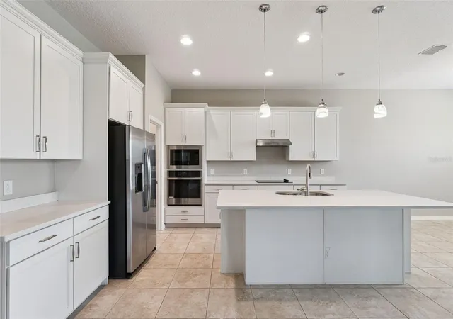 Photo 2 of Single family home for sale at 5317 Jubiloso Dr, St Cloud, FL 34771 | MLS# S5156349 | Listing updated on 2026-08-31