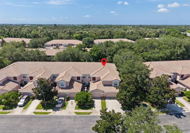 2nd image of 2061 Carriage Ln #104, Clearwater, FL 33765 | MLS# TB8542702