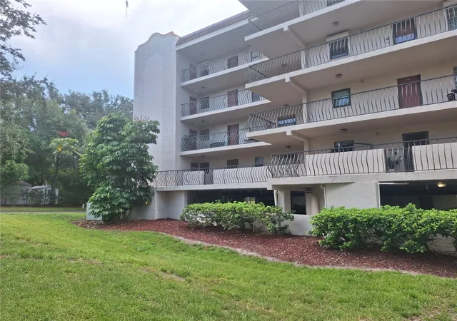 Photo 1 of Condo for sale at 504 S Florida Ave #215, Tarpon Springs, FL 34689 | MLS# TB8542712 | Listing updated on 2026-08-27