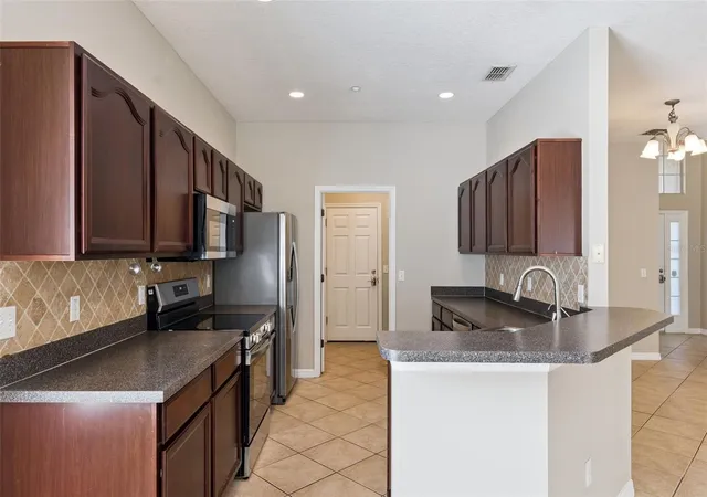 Photo 4 of Single family home for sale at 9957 Cypress Vine Dr, Orlando, FL 32827 | MLS# S5156355 | Listing updated on 2026-10-27