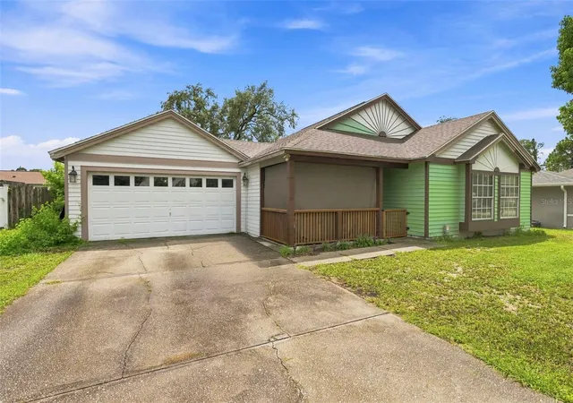 Photo 1 of Single family home for sale at 13094 Linden Dr, Spring Hill, FL 34609 | MLS# W7888929 | Listing updated on 2026-08-27