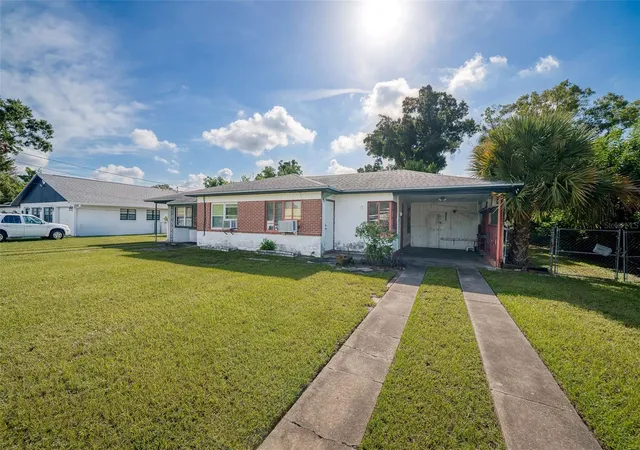 Photo 3 of Single family home for sale at 5034 Old Cheney Hwy, Orlando, FL 32807 | MLS# O6436793 | Listing updated on 2026-09-16