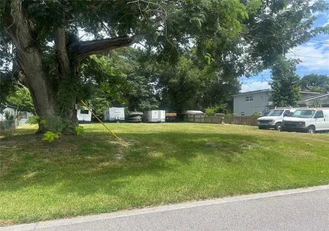 Photo 1 of Land for sale at 129 N Goldwyn Ave, Orlando, FL 32805 | MLS# O6436798 | Listing updated on 2026-10-05