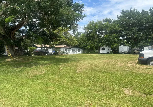 Photo 2 of Land for sale at 129 N Goldwyn Ave, Orlando, FL 32805 | MLS# O6436798 | Listing updated on 2026-10-05