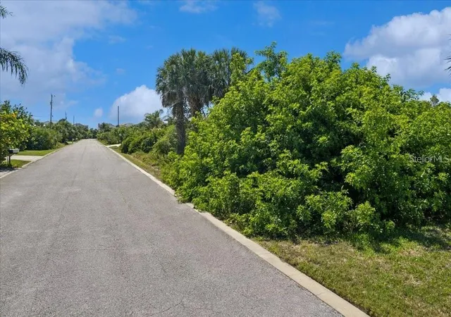 Photo 1 of Land for sale at 16 Mahoe Dr N, Palm Coast, FL 32137 | MLS# FC320997 | Listing updated on 2026-08-27