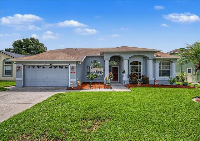 Photo 2 of Single family home for sale at 12040 Penzance Ln, New Port Richey, FL 34654 | MLS# TB8542751 | Listing updated on 2026-09-01